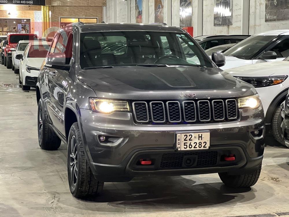 جيب جراند شيروكي